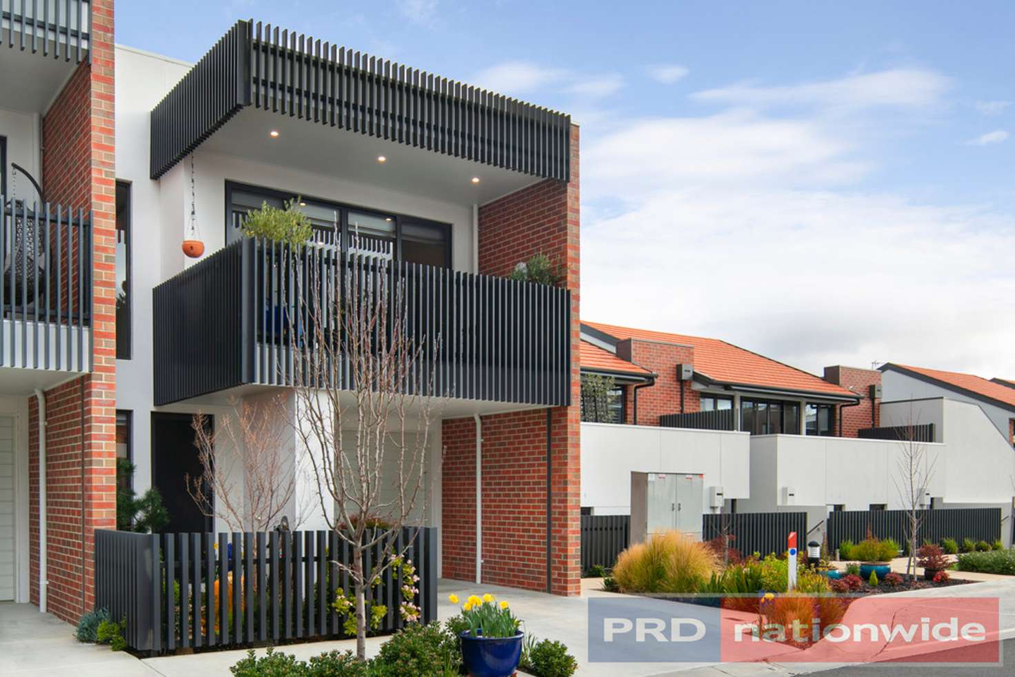 Main view of Homely townhouse listing, 25 Monteith Place, Ballarat Central VIC 3350