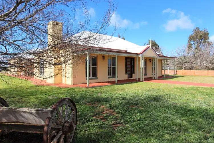 1 Rosella Street
