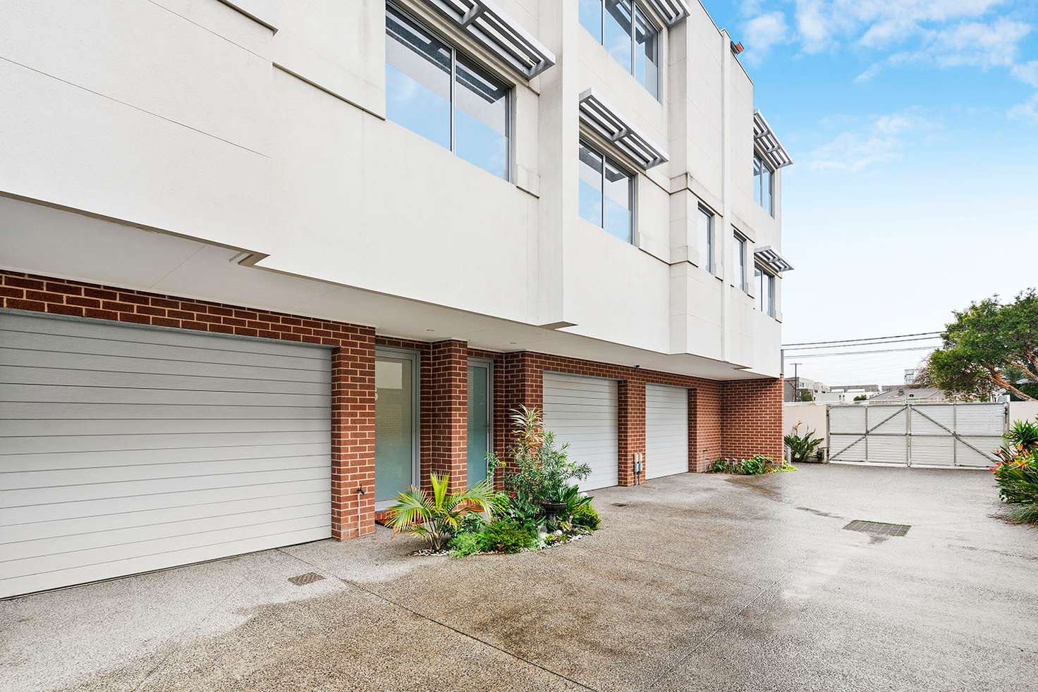 Main view of Homely townhouse listing, 3/4 Blagdon Street, Cheltenham VIC 3192