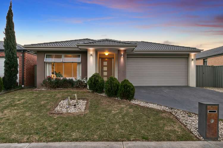 300 Casey Fields Boulevard, Cranbourne East VIC 3977