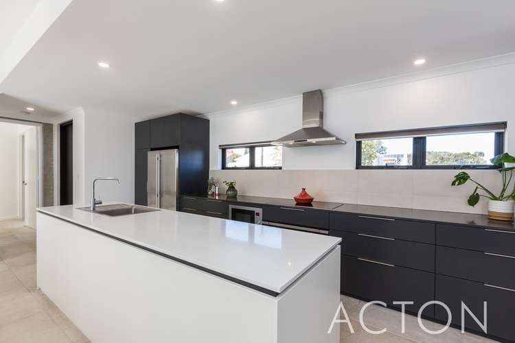 Fourth view of Homely house listing, 2 Fairfield Street, Mount Hawthorn WA 6016