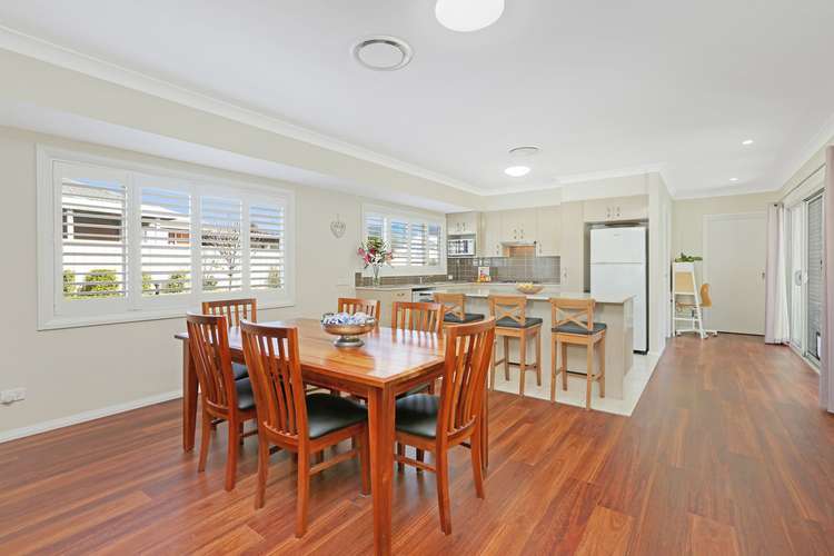 Fourth view of Homely villa listing, 1/118 Avondale Rd, Avondale NSW 2530
