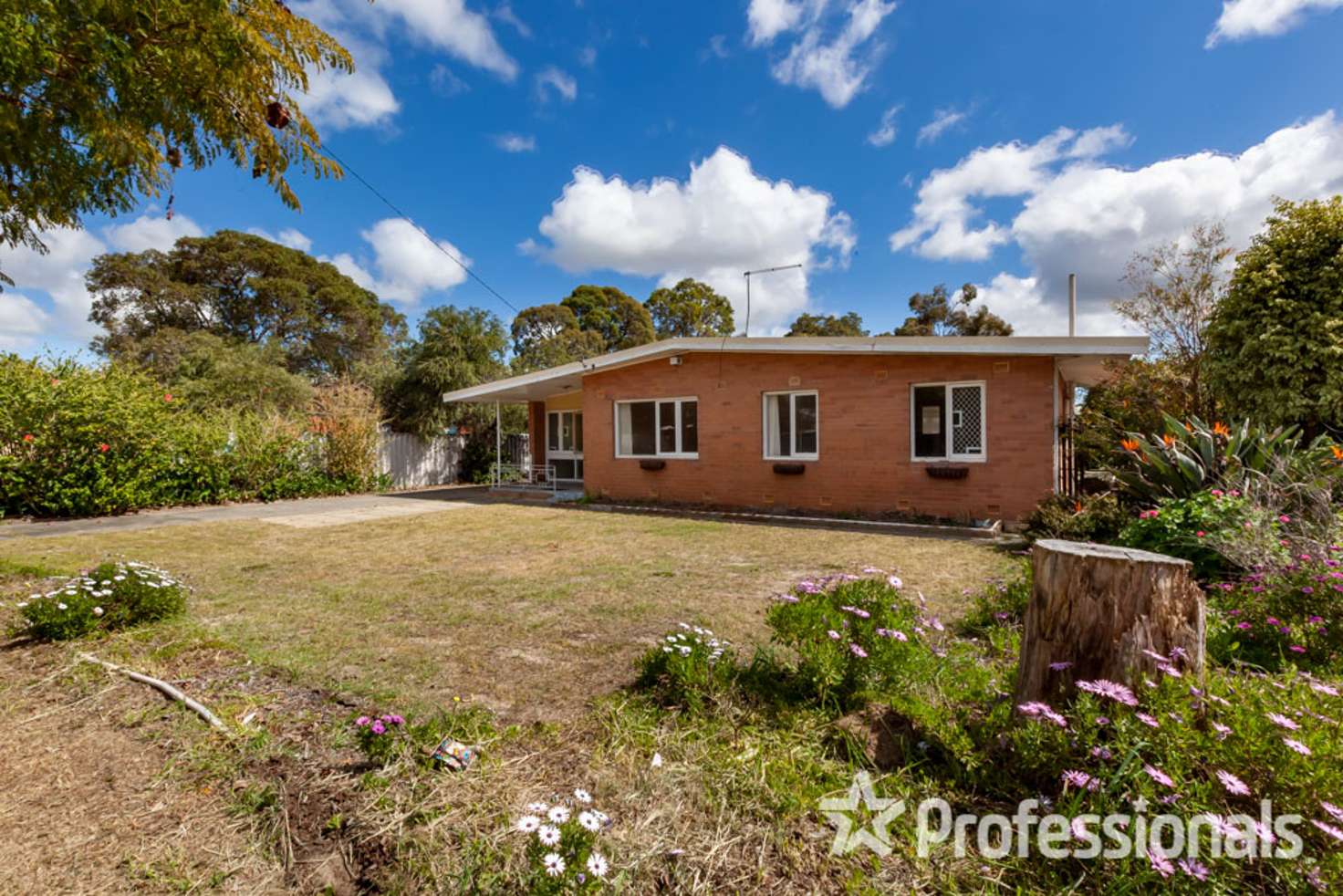 Main view of Homely house listing, 47 Cabarita Road, Armadale WA 6112