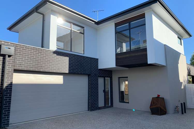 Main view of Homely townhouse listing, 3/114-116 Isabella Street, Geelong West VIC 3218