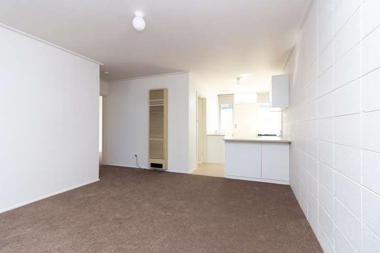 Second view of Homely unit listing, 2/40 Woodbine Grove, Chelsea VIC 3196