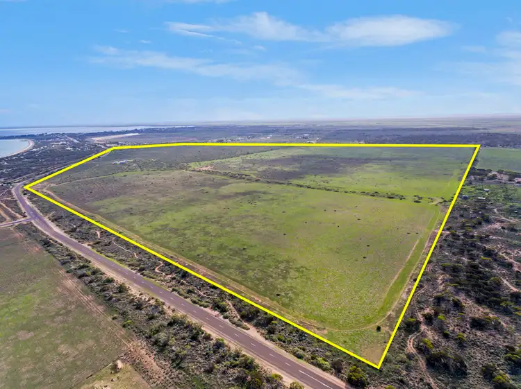 327 Decres Bay Road, Ceduna SA 5690