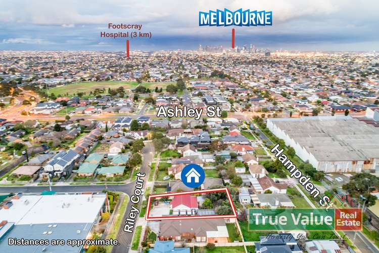 Third view of Homely house listing, 4 Riley Court, Braybrook VIC 3019