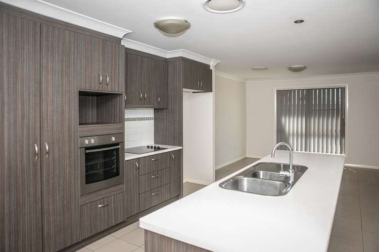 Fifth view of Homely house listing, 17 BASSETT COURT, Roma QLD 4455