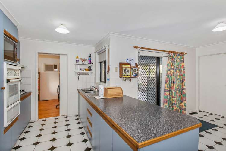 Fourth view of Homely house listing, 3 McGeorge Court, Sunbury VIC 3429