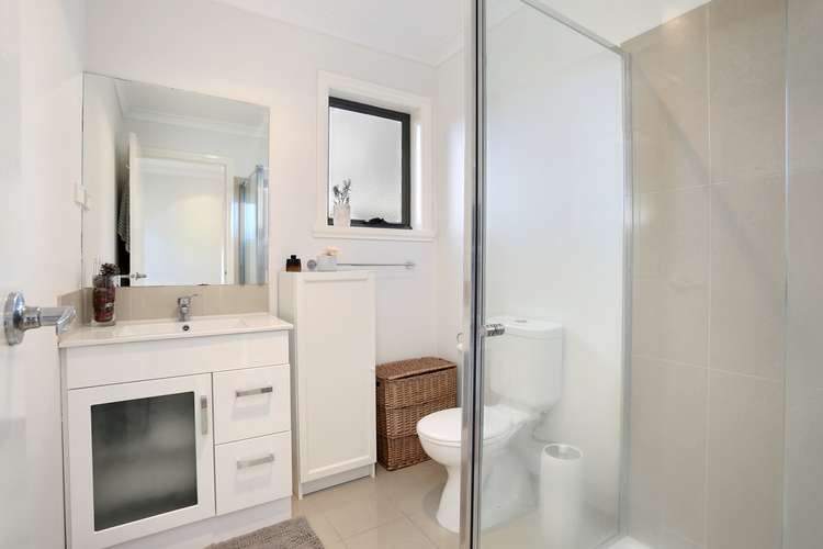 Fifth view of Homely unit listing, 4/3 Broughton Avenue, Reservoir VIC 3073