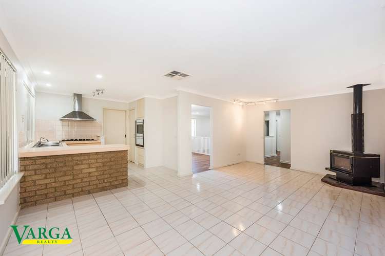 Fifth view of Homely house listing, 6 Thatched Court, Bibra Lake WA 6163