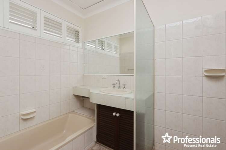 Fourth view of Homely house listing, 3 The Crowsnest, Willetton WA 6155