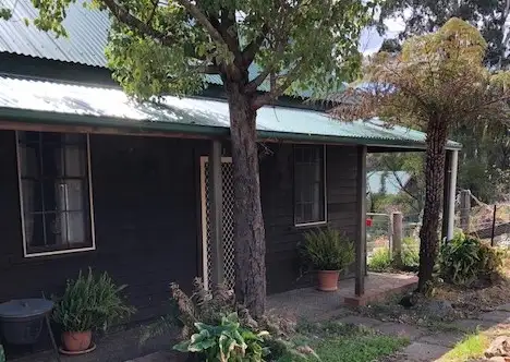 54 Monaro Street