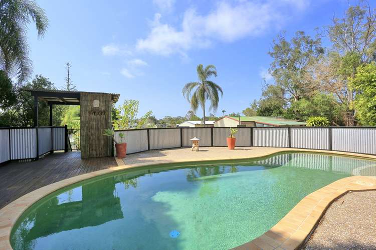 Main view of Homely house listing, 298 Torquay Terrace, Torquay QLD 4655