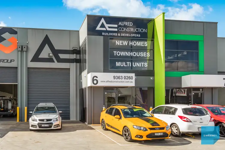 6/15 Eucumbene Drive, Ravenhall VIC 3023