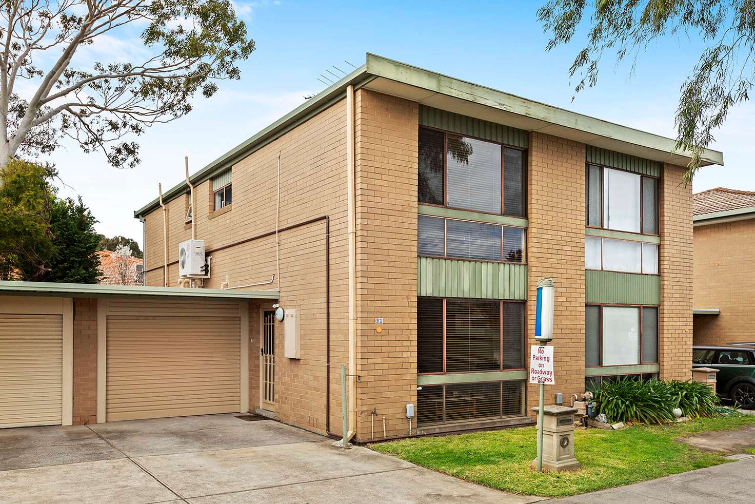 Main view of Homely unit listing, 61/310 Warrigal Road, Cheltenham VIC 3192