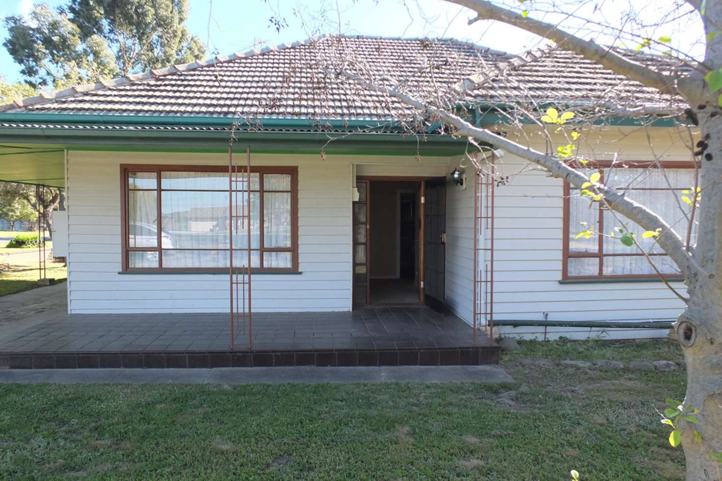 Main view of Homely house listing, 253 High Street, Avoca VIC 3467