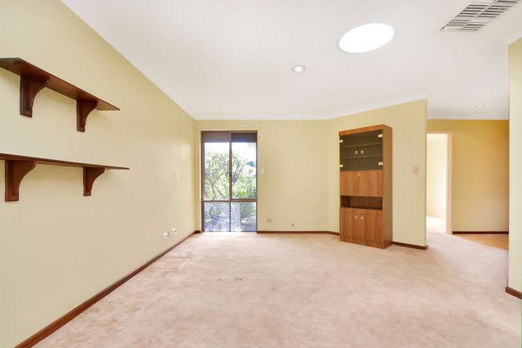 Sixth view of Homely unit listing, 7 Scaphella Avenue, Mullaloo WA 6027