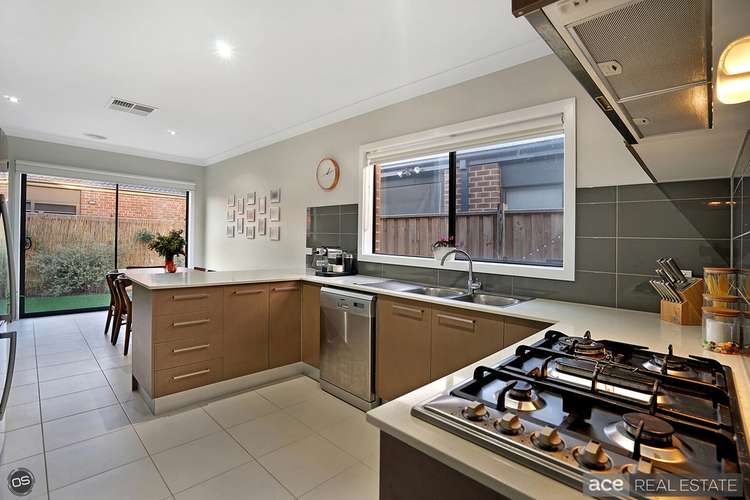 Fifth view of Homely house listing, 18 Elsham Grove, Truganina VIC 3029