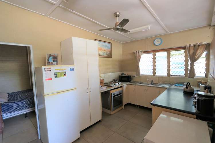 13 TIndal St - Cabin, Katherine NT 850