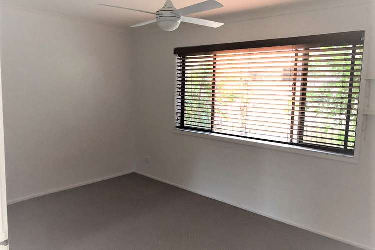 Fourth view of Homely unit listing, 2/9 Darrambal Street, Surfers Paradise QLD 4217