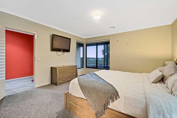 Fourth view of Homely house listing, 21 Serra way, Fraser Rise VIC 3336