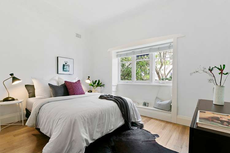 Third view of Homely apartment listing, 2/6 Bates Avenue, Paddington NSW 2021