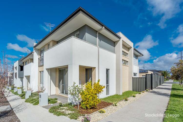 Main view of Homely townhouse listing, 2 Ely Walk, Craigieburn VIC 3064