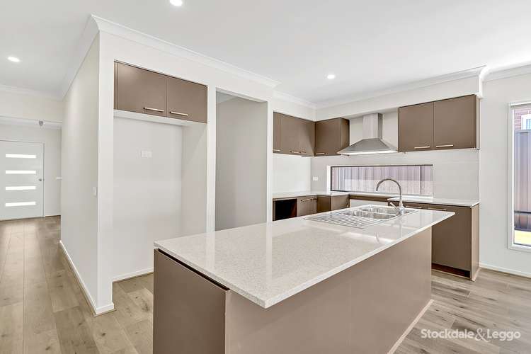 Fifth view of Homely house listing, 17 Boardwalk Rise, Craigieburn VIC 3064