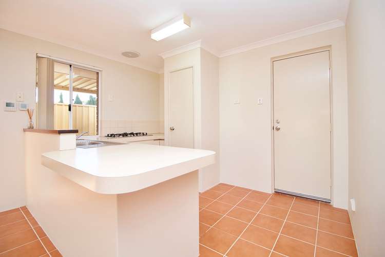 Fourth view of Homely house listing, 19 Springfield Court, Warnbro WA 6169