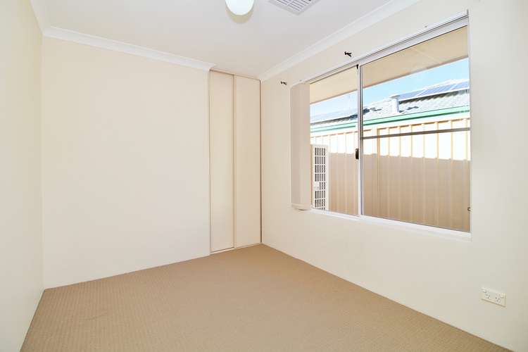 Seventh view of Homely house listing, 19 Springfield Court, Warnbro WA 6169