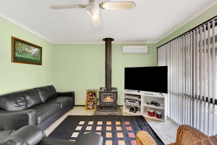Second view of Homely house listing, 1 Ranger Court, Seaford VIC 3198