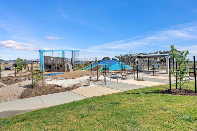 Sixth view of Homely house listing, 28 Crestfield Way, Wyndham Vale VIC 3024