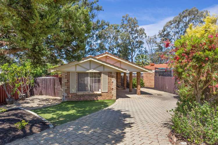 Main view of Homely house listing, 2/5 Wood Court, Kardinya WA 6163