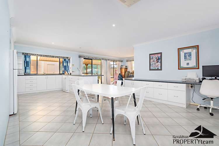 Fourth view of Homely house listing, 2 Veronica Court, Strathalbyn WA 6530