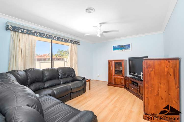 Fifth view of Homely house listing, 2 Veronica Court, Strathalbyn WA 6530