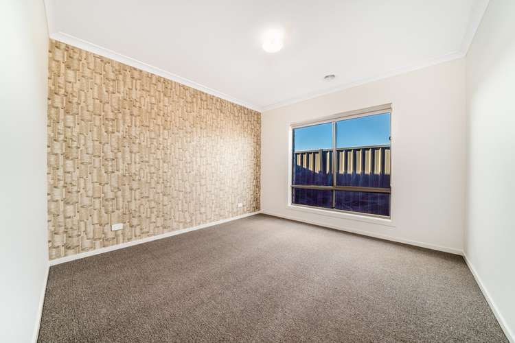 Fourth view of Homely house listing, 3 Bluff Avenue, Melton South VIC 3338