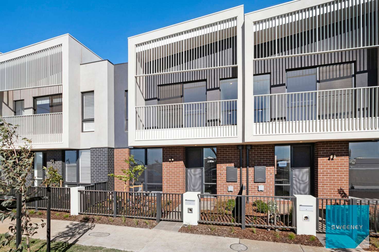 Main view of Homely townhouse listing, 60 Signal Circuit, Aintree VIC 3336