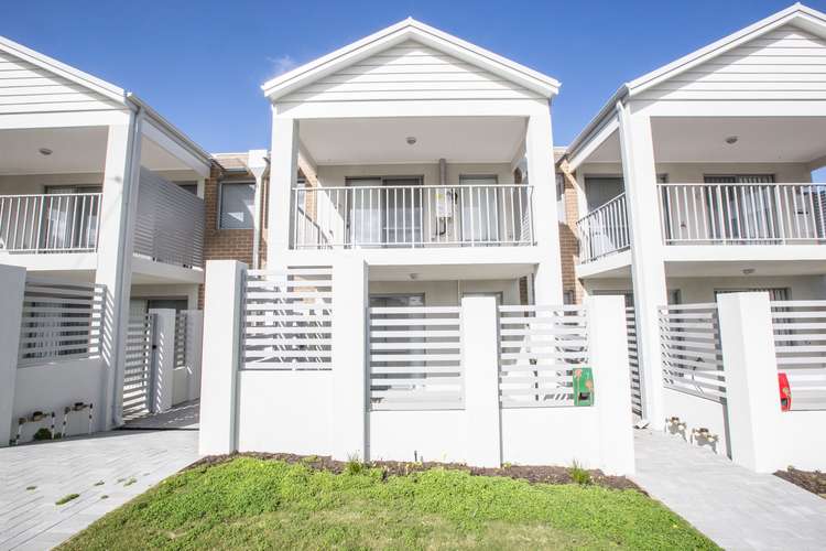 Second view of Homely apartment listing, 2/31 Stratton Street, Hamilton Hill WA 6163
