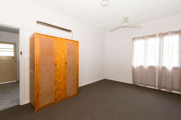 Fifth view of Homely semiDetached listing, Flat 1/35 Blackstone Road, Eastern Heights QLD 4305