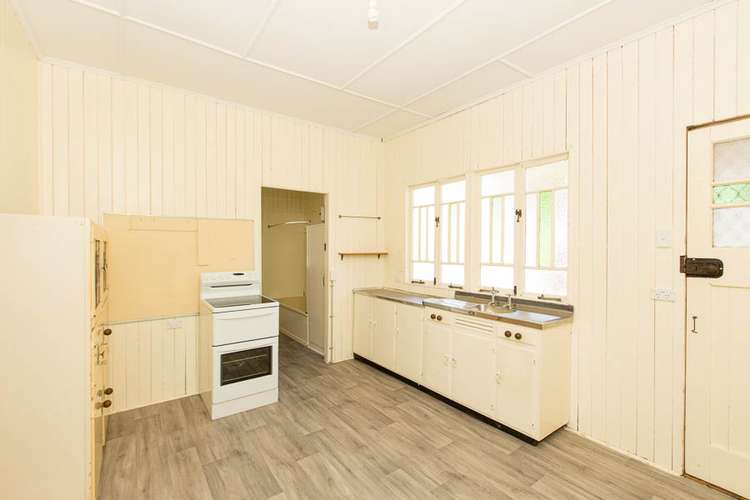 Fifth view of Homely semiDetached listing, Flat 2/35 Blackstone Road, Eastern Heights QLD 4305