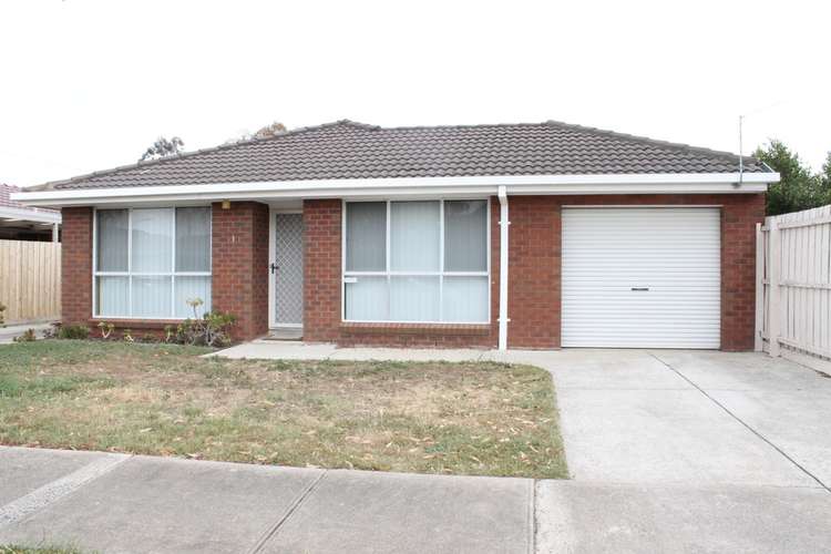 Main view of Homely townhouse listing, 1/8 O'Shannessy Court, Altona Meadows VIC 3028