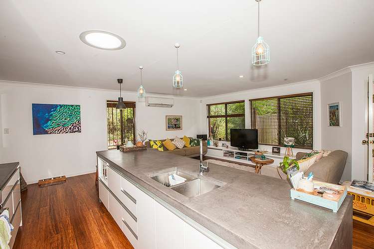 Fourth view of Homely house listing, 820 Cavendish Road, Holland Park QLD 4121