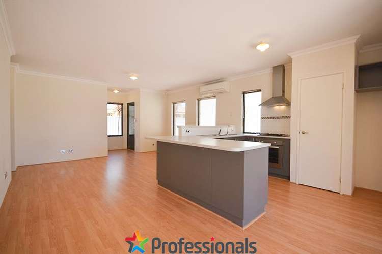 Third view of Homely unit listing, 2/40 Hackett Street, Mandurah WA 6210