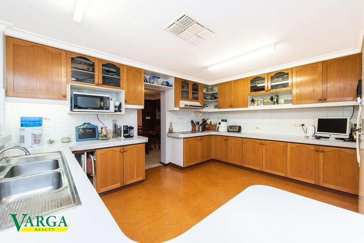 Sixth view of Homely house listing, 2 Vesta Crescent, Shelley WA 6148