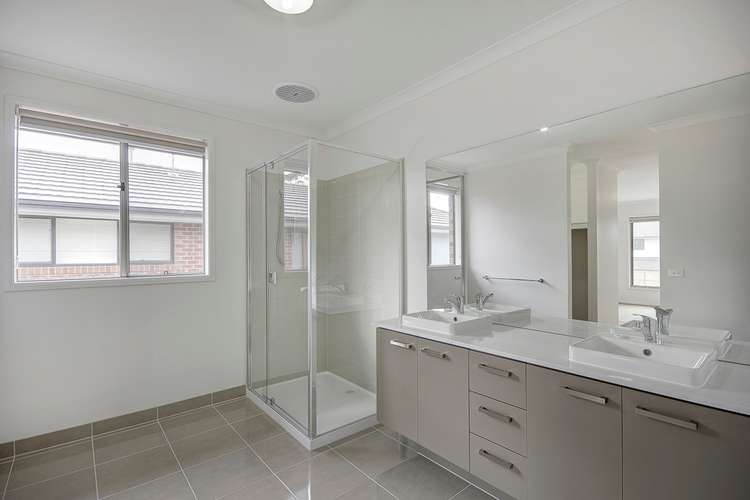 Second view of Homely house listing, 5 Dobie Court, North Geelong VIC 3215