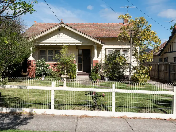 17 Cooke Street, Essendon VIC 3040
