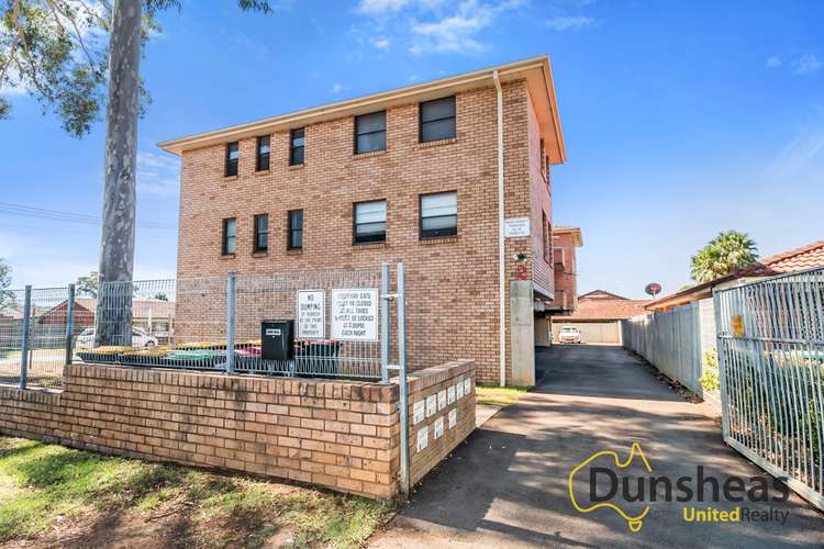 Main view of Homely unit listing, 4/2 Stafford Street, Minto NSW 2566