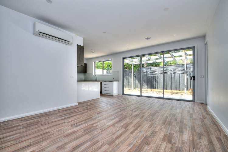 Main view of Homely unit listing, 3/142 Lower Dandenong Road, Parkdale VIC 3195