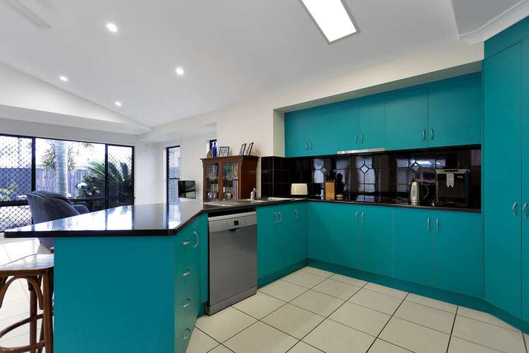 Second view of Homely house listing, 10 Carmela Court, Ooralea QLD 4740